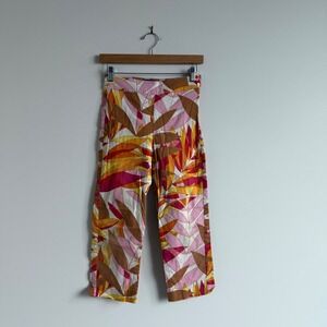 Vintage Y2K Tori Richard‎ Honolulu Print Capris Size 2